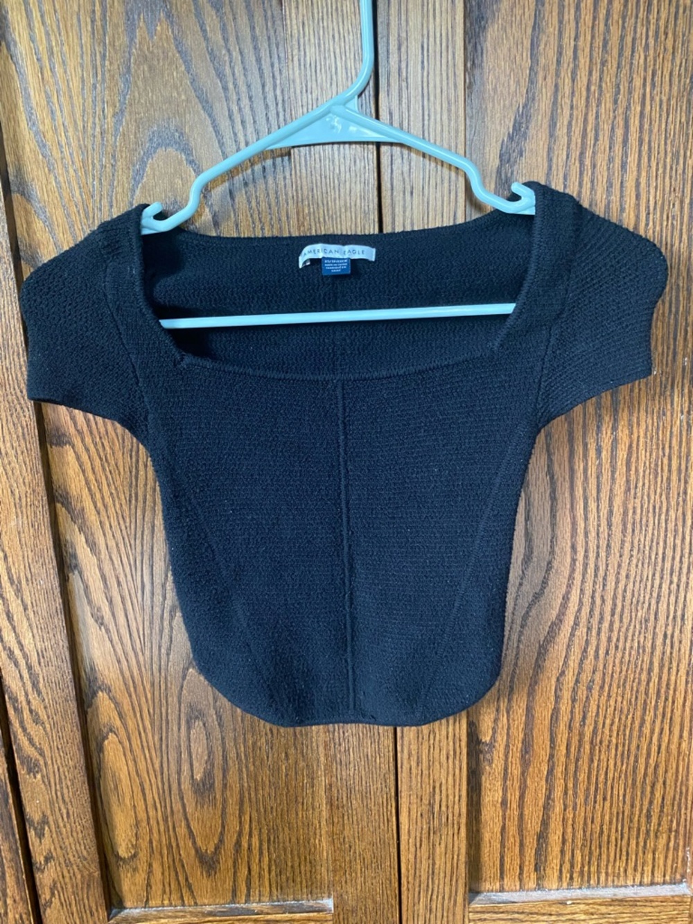 American Eagle black crop top